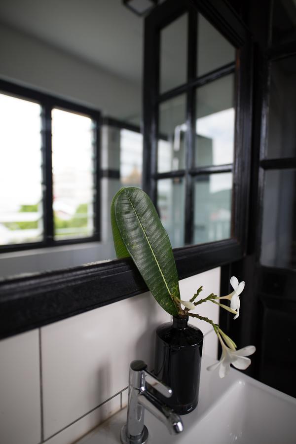 The Marian Boutique Lodging House Kuching Buitenkant foto