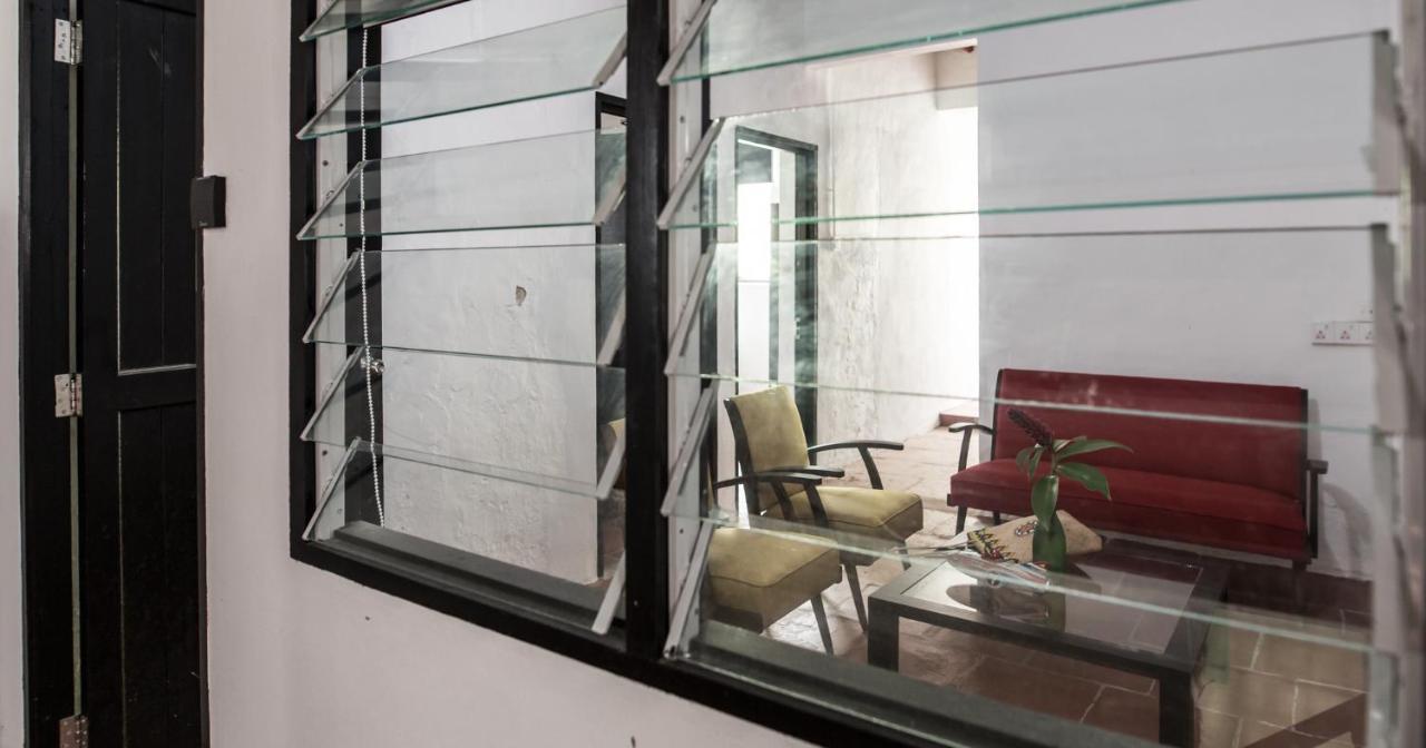The Marian Boutique Lodging House Kuching Buitenkant foto